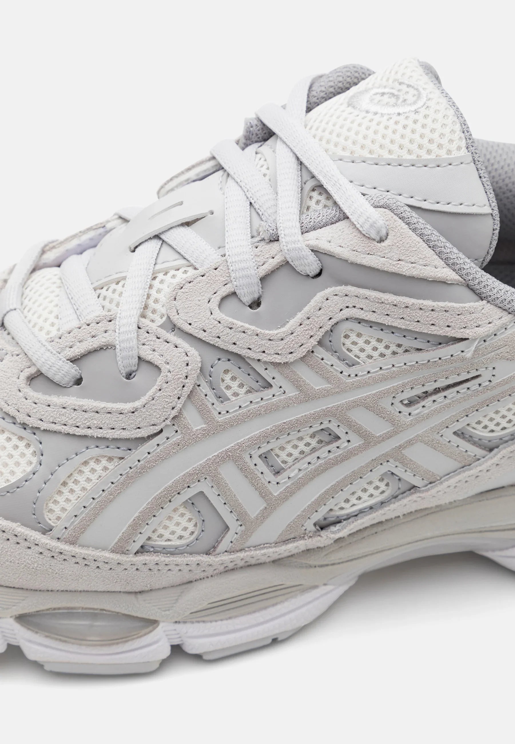 Vedeia ASICS Gel-NYC Cream Cloud Grey 6