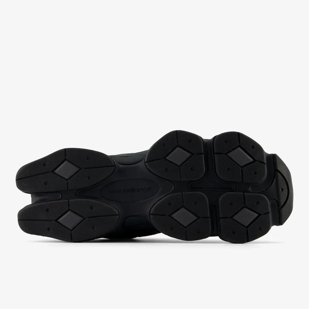 New Balance 9060 Triple Black